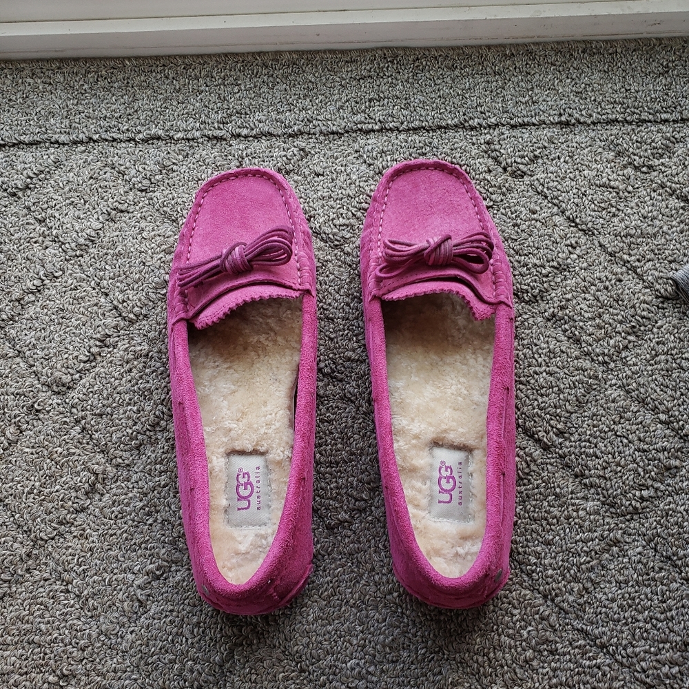 UGG fuschia moccasins